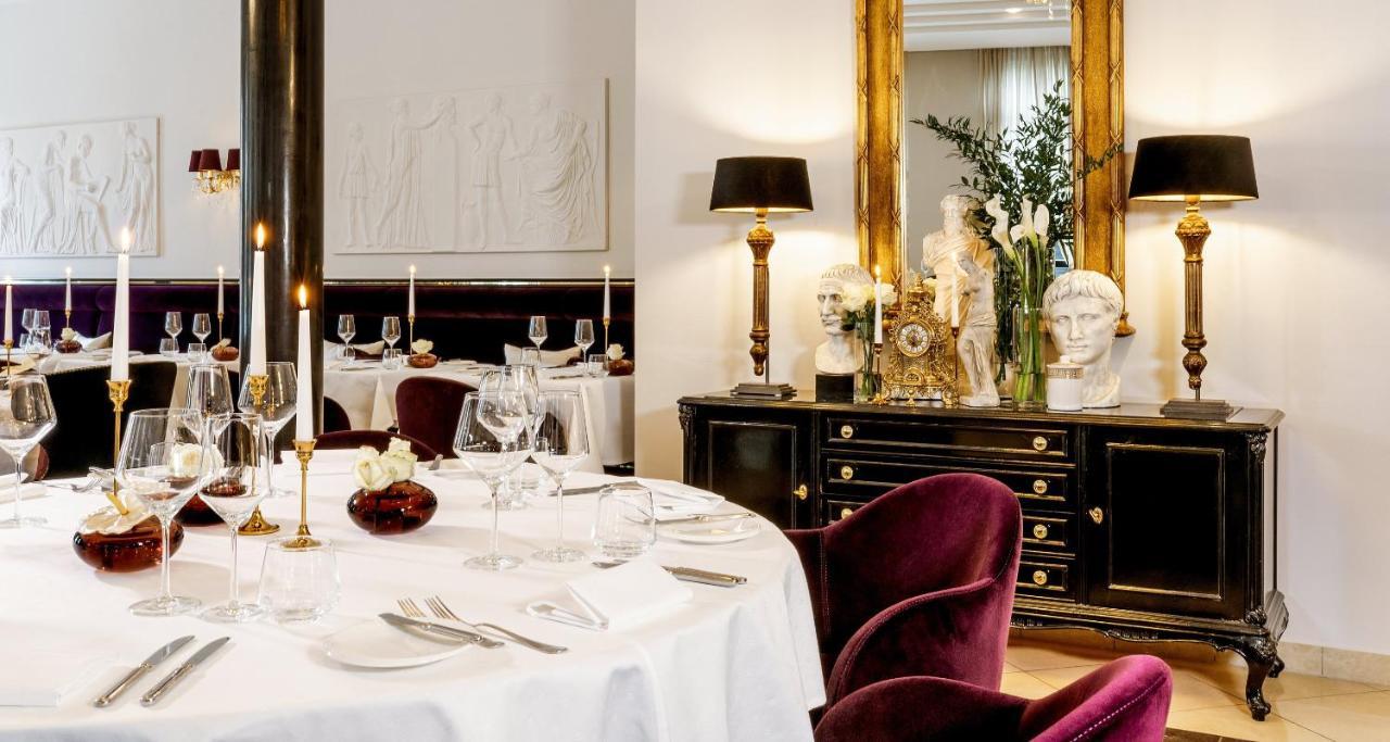 Victor'S Residenz-Hotel Schloss Berg Nennig Exterior foto Restaurant